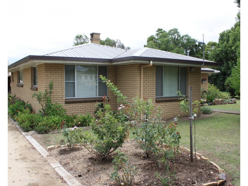 46 Arnold St, Allora QLD 4362