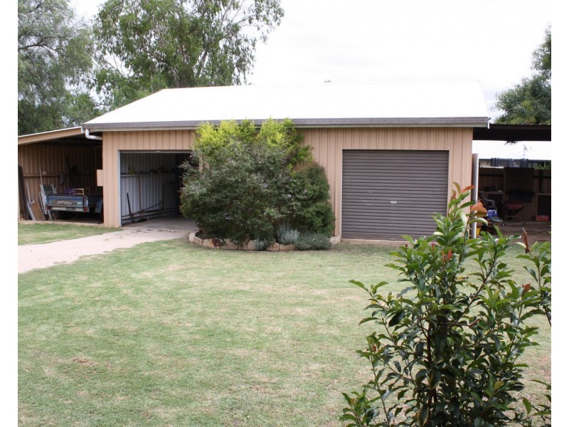 46 Arnold St, Allora QLD 4362