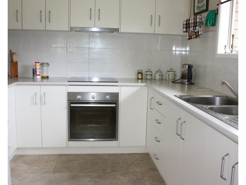 46 Arnold St, Allora QLD 4362