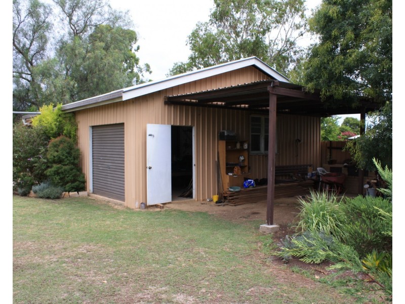 46 Arnold St, Allora QLD 4362