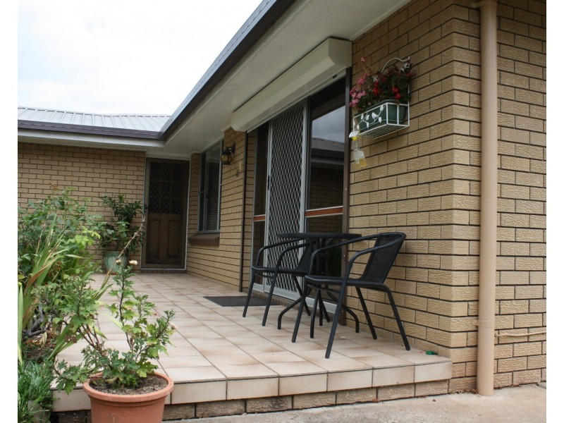 46 Arnold St, Allora QLD 4362