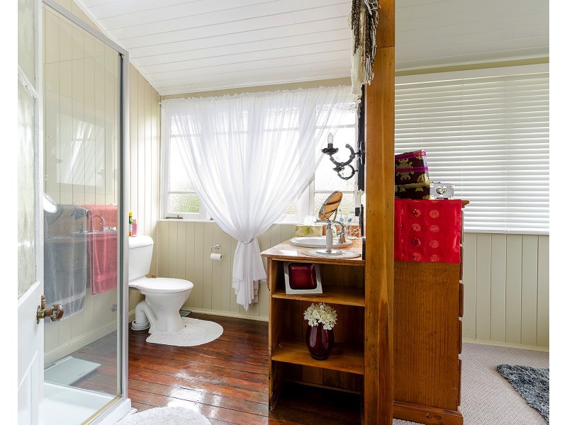 11 Wood St, Warwick QLD 4370