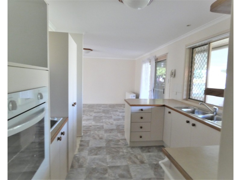 13 Kidman Dr, Warwick QLD 4370