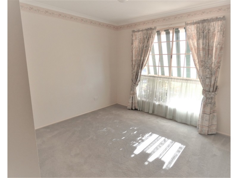 13 Kidman Dr, Warwick QLD 4370