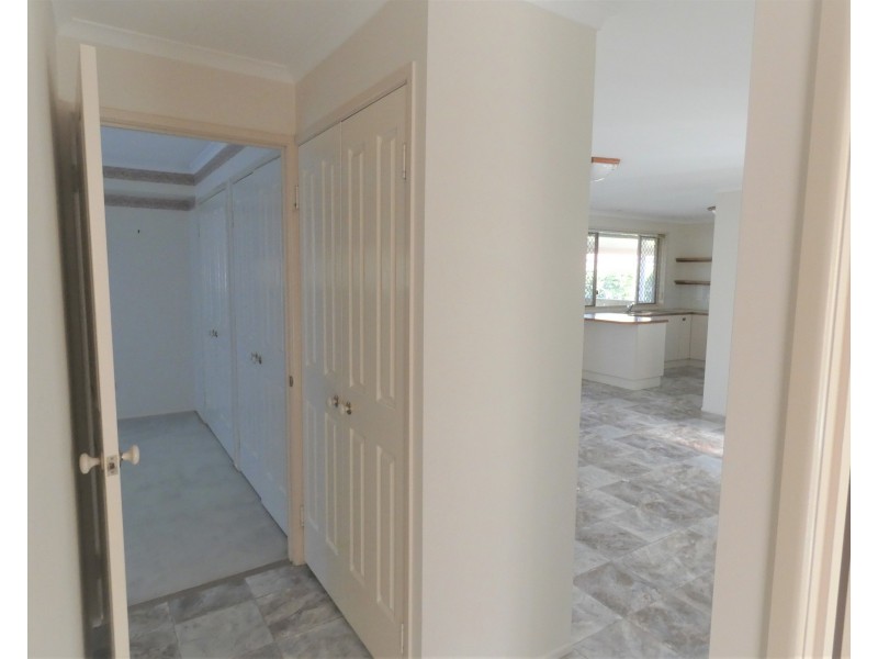 13 Kidman Dr, Warwick QLD 4370