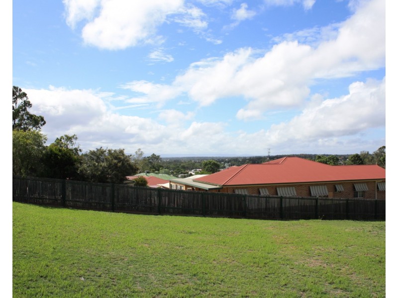 4A Daniel Dr, Warwick QLD 4370