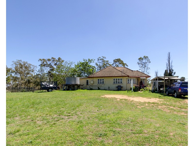 62 Canningvale Rd, Warwick QLD 4370