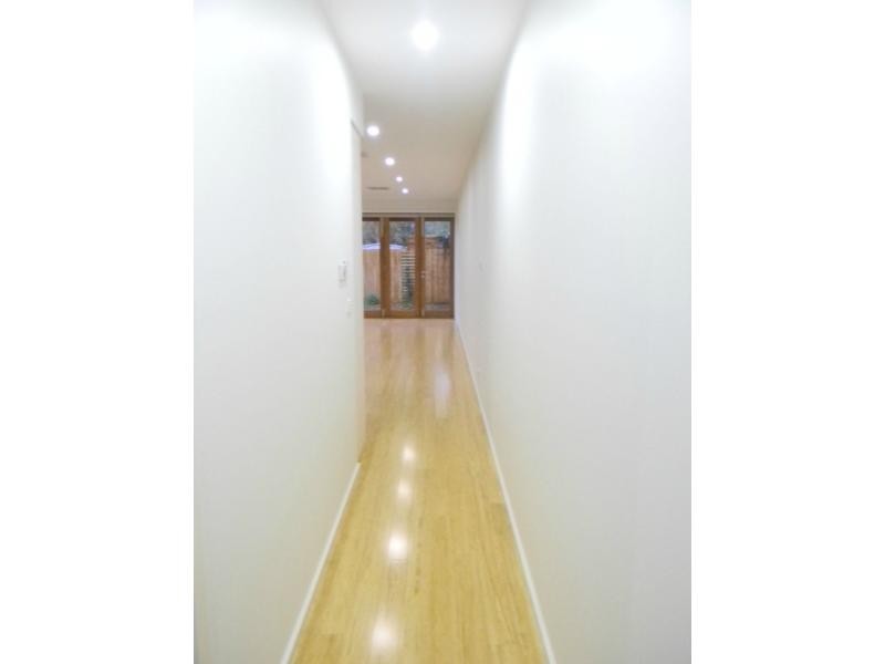 6B HARRIET STREET, Seddon VIC 3011