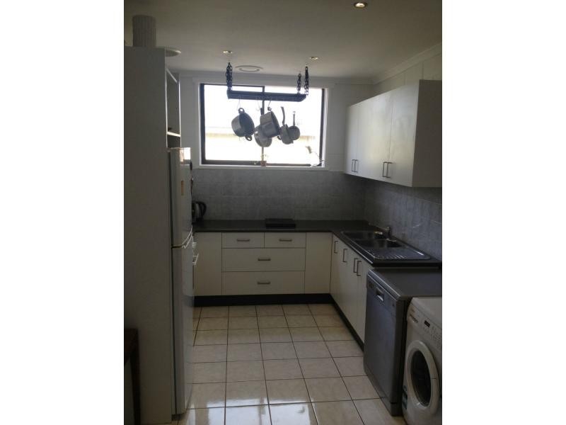 Unit 9/245 Nicholson Street, Seddon VIC 3011