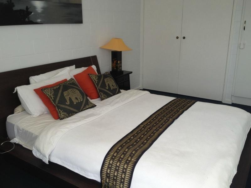 Unit 9/245 Nicholson Street, Seddon VIC 3011