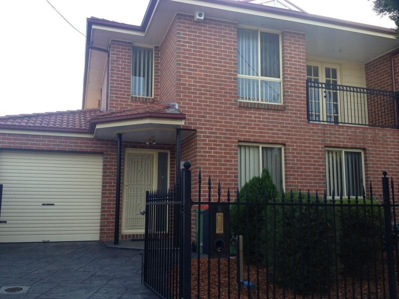 8 Babb Street, Maidstone VIC 3012