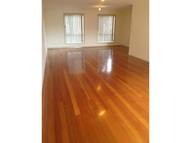 8 Babb Street, Maidstone VIC 3012