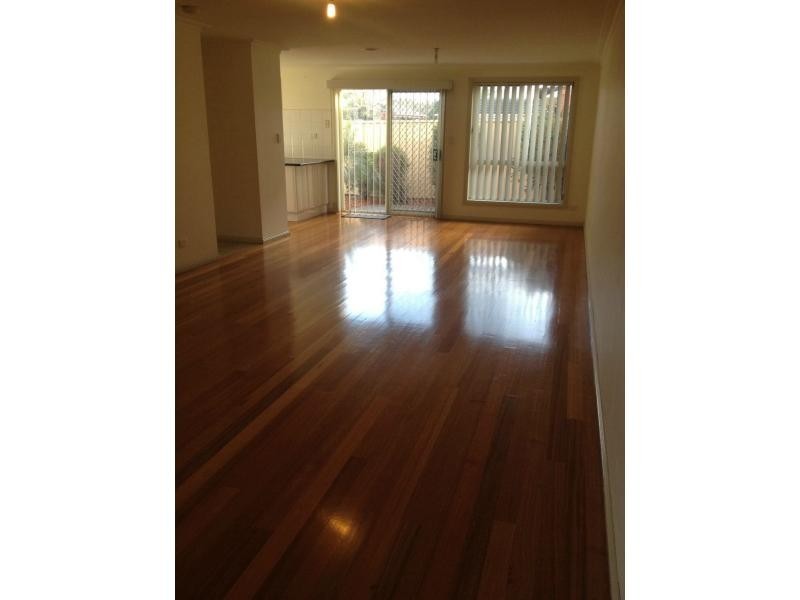 8 Babb Street, Maidstone VIC 3012