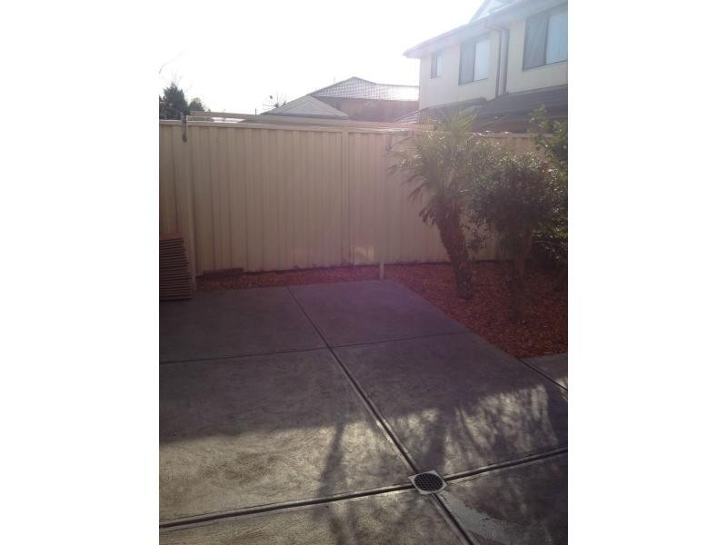 8 Babb Street, Maidstone VIC 3012