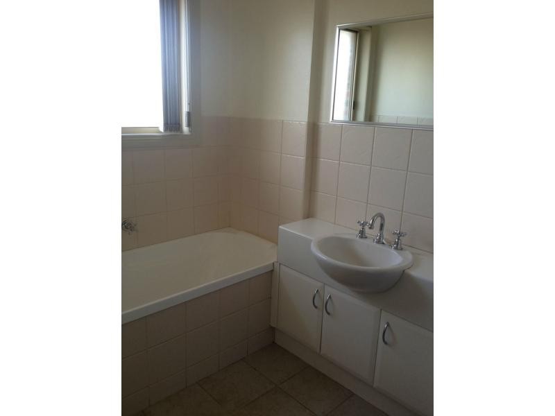 8 Babb Street, Maidstone VIC 3012