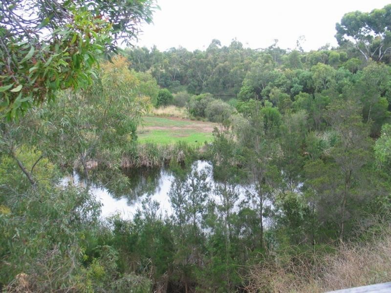 2/116 Blackshaws Road, South Kingsville VIC 3015