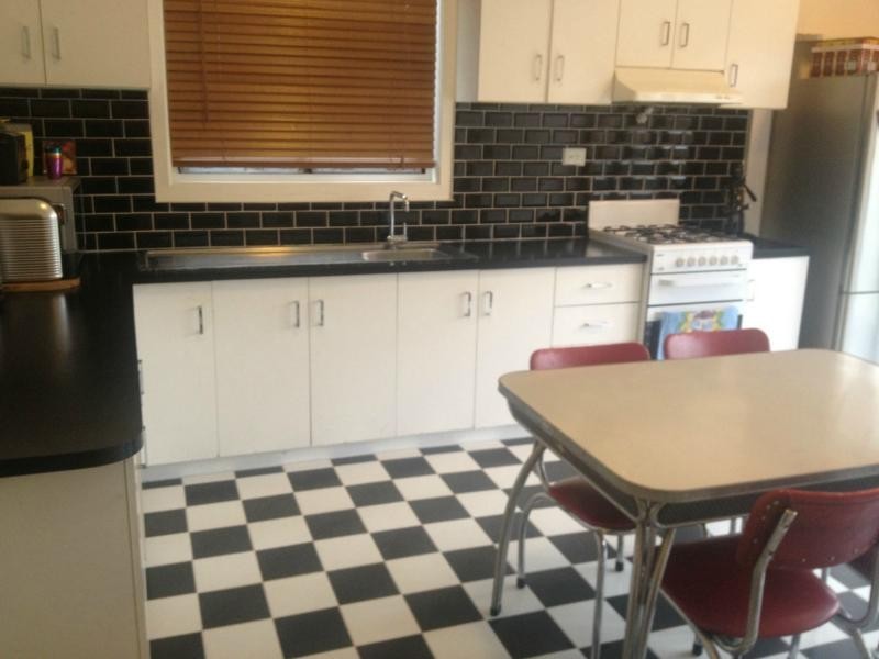 137 Ballarat Road, Maidstone VIC 3012