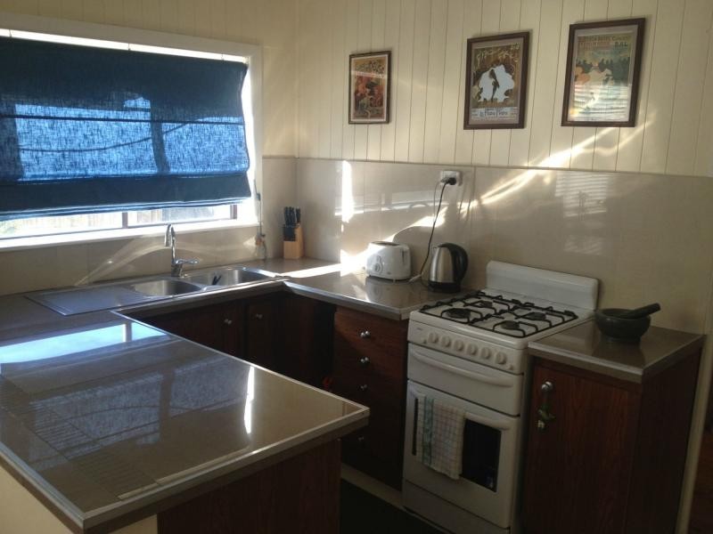 2 Sydney Street, Newport VIC 3015