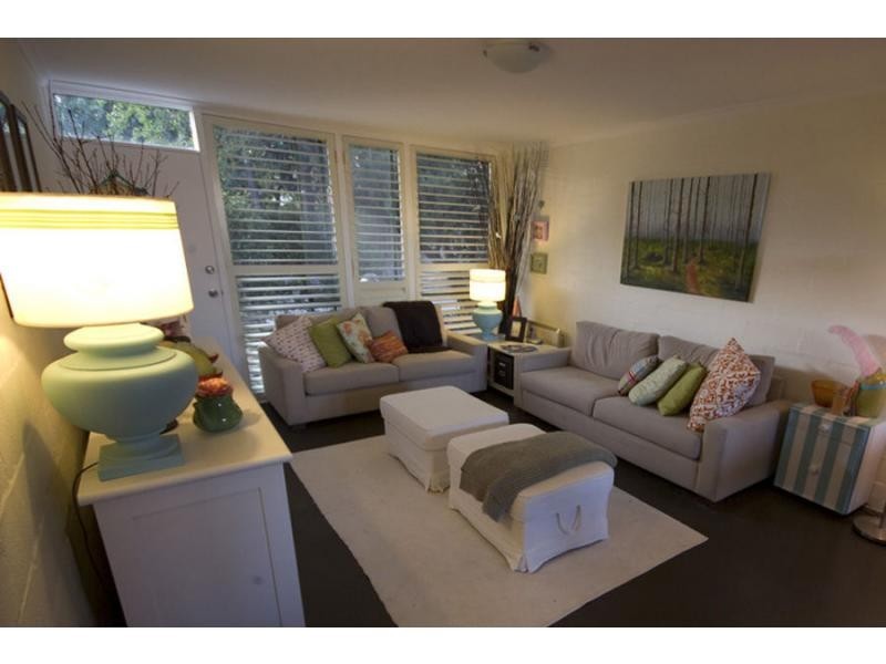 8/85 Ballarat Road, Maidstone VIC 3012