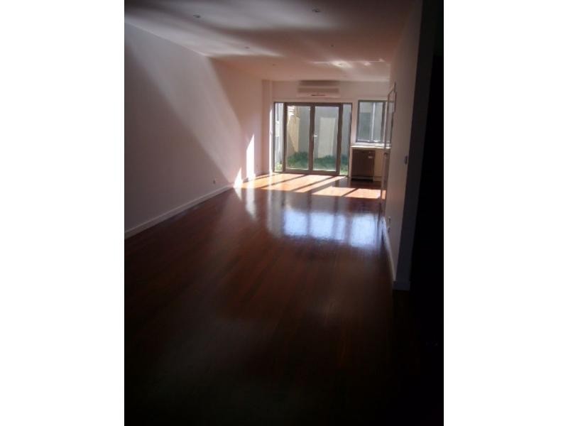 9 Toohey Street, Footscray VIC 3011