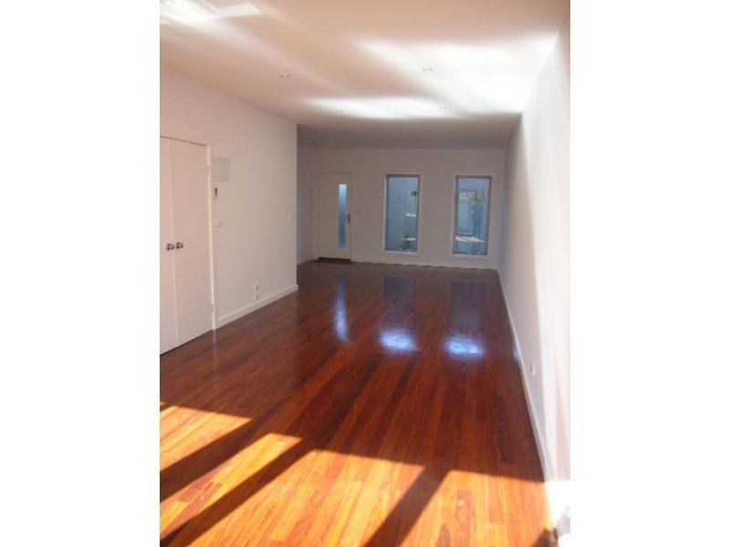 9 Toohey Street, Footscray VIC 3011