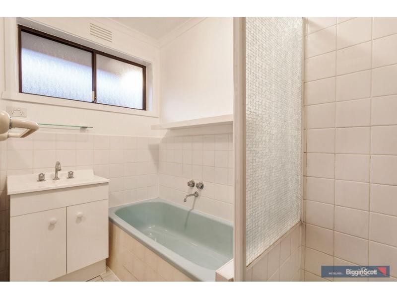 3/116 Blackshaws Road, South Kingsville VIC 3015