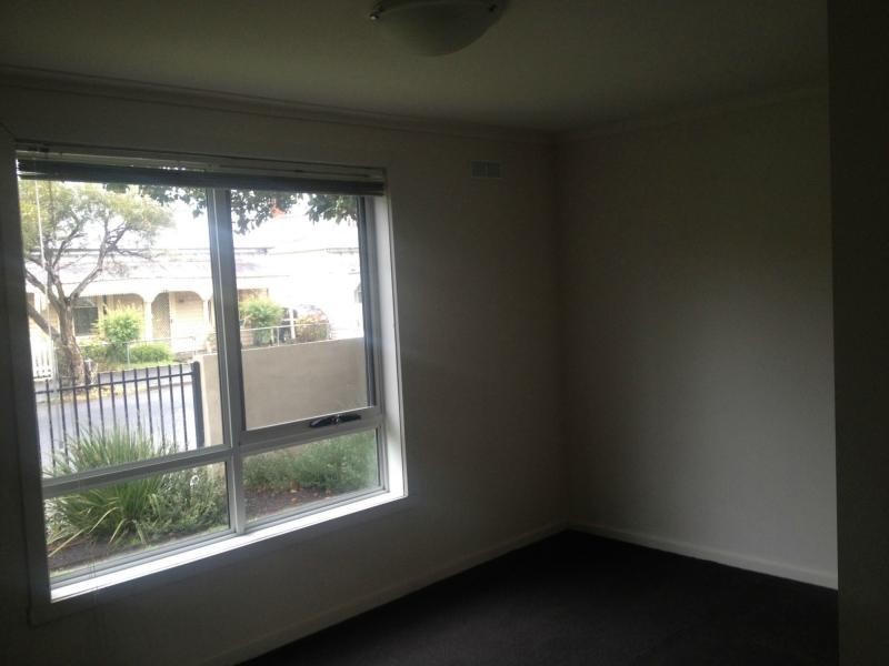 2/10 Schild Street, Yarraville VIC 3013