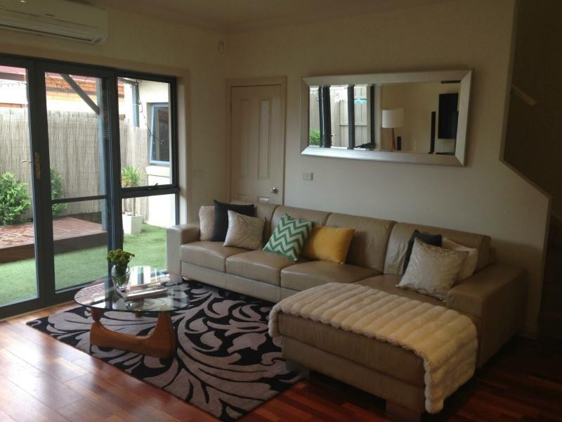 2/22 Edgar Street, Kingsville VIC 3012