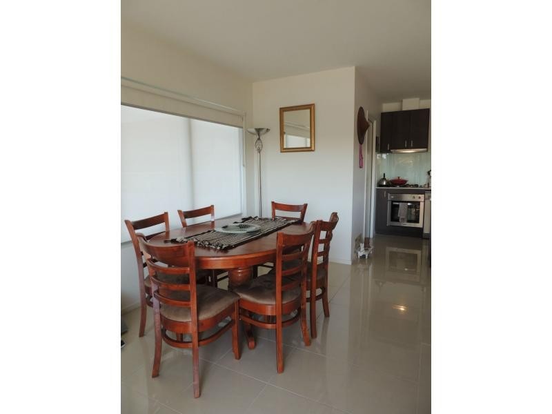 19/2 Saltriver Place, Footscray VIC 3011