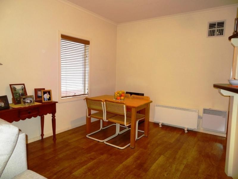 12/16 Mawbey Street, Kensington VIC 3031