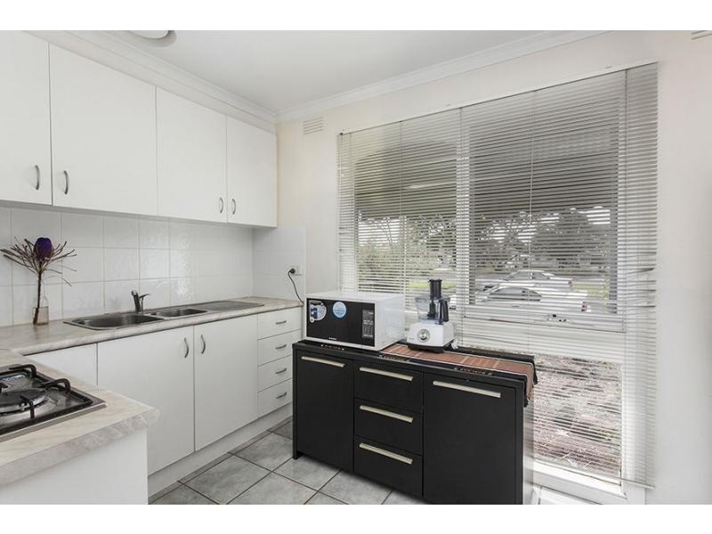 10/353-355 Geelong Road, Kingsville VIC 3012