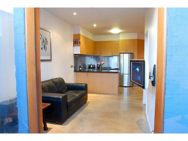 16B Gordon Parade, Yarraville VIC 3013