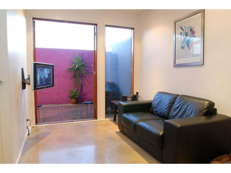 16B Gordon Parade, Yarraville VIC 3013