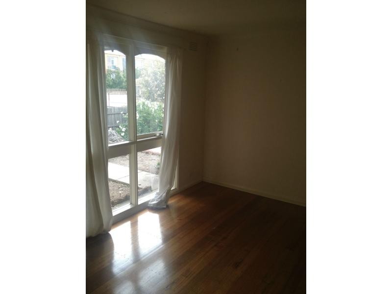 7 Kingsville Street, Kingsville VIC 3012