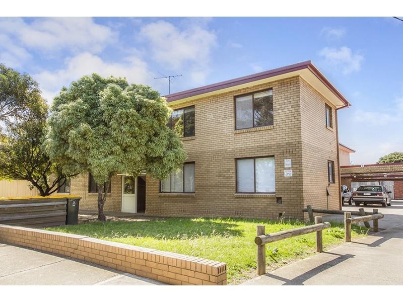 8/42 Percy Street, Newport VIC 3015
