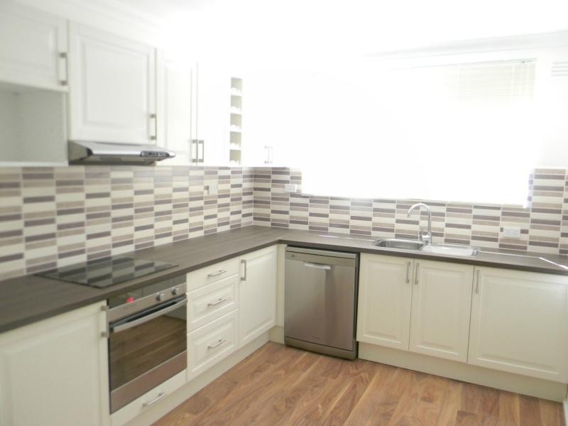 2/21 Bishop Street, Kingsville VIC 3012