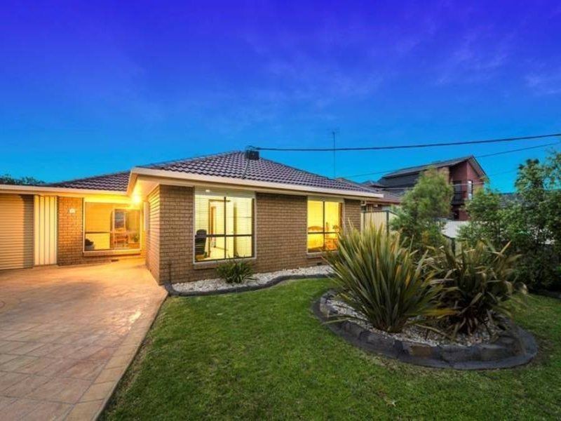 4 Davidson Court, Altona Meadows VIC 3028