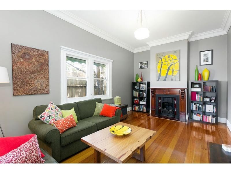 10 Margaret Street, Seddon VIC 3011