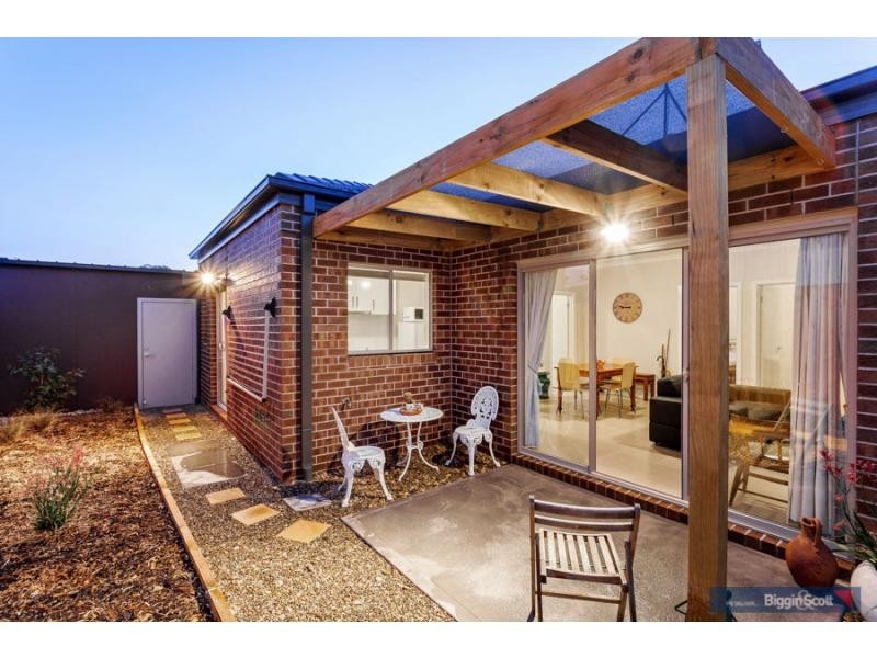 3/6 Collins Avenue, Altona North VIC 3025