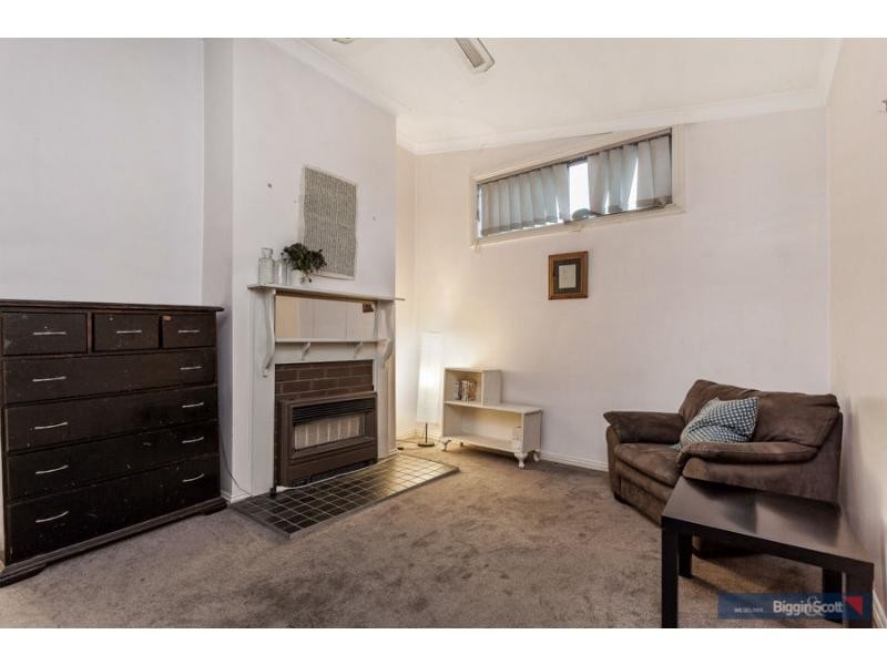 8 Gladstone Street, Yarraville VIC 3013