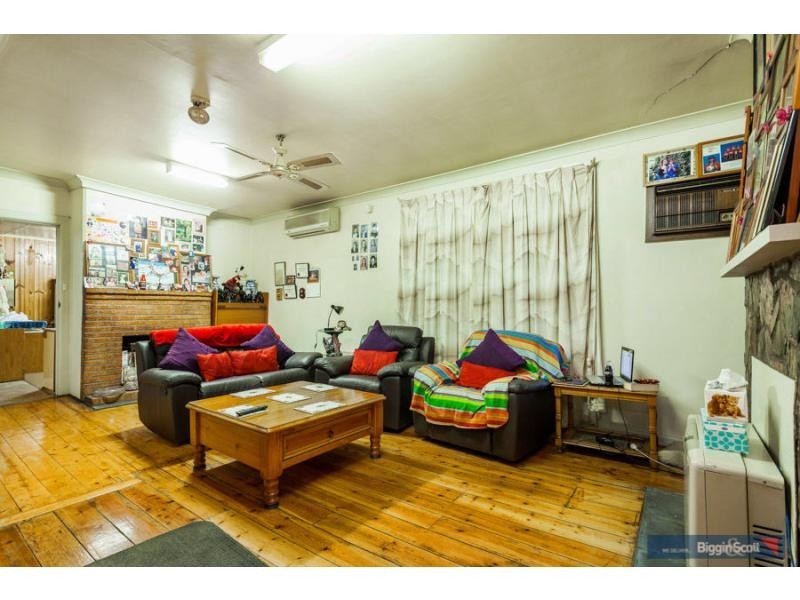 11 Pickett Street, Footscray VIC 3011