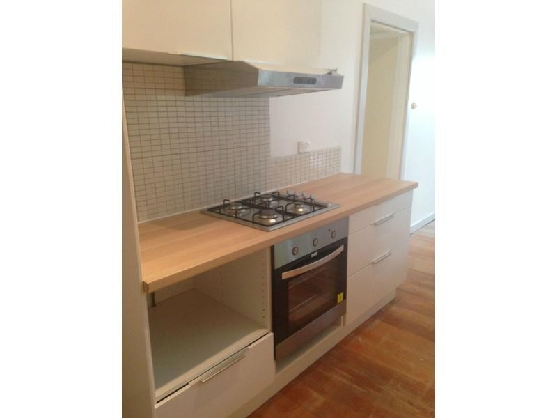 82 Commercial Road, Footscray VIC 3011