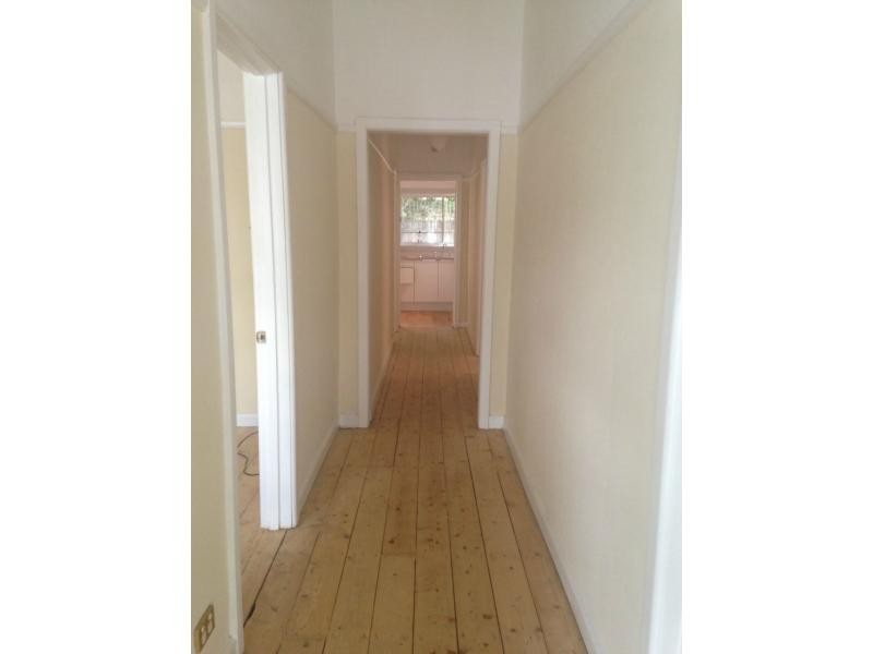 82 Commercial Road, Footscray VIC 3011