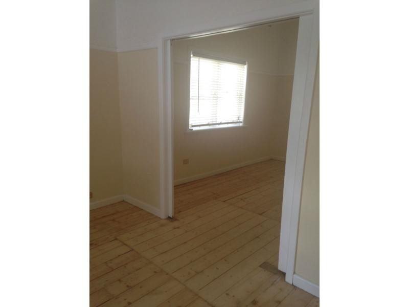 82 Commercial Road, Footscray VIC 3011