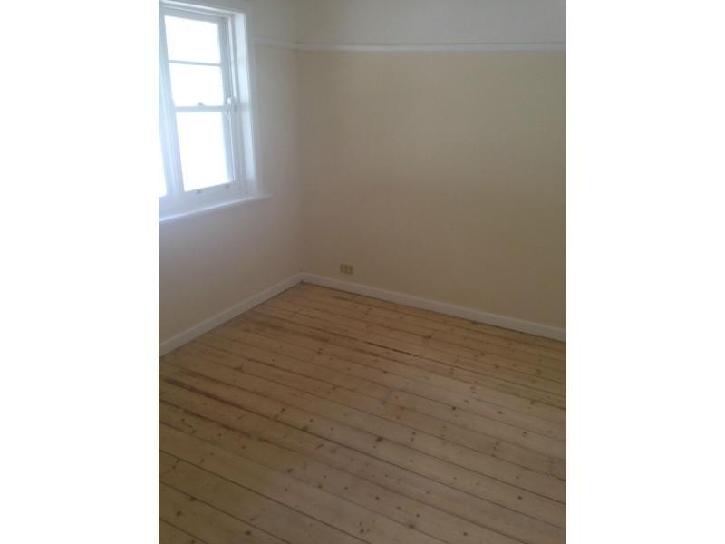 82 Commercial Road, Footscray VIC 3011