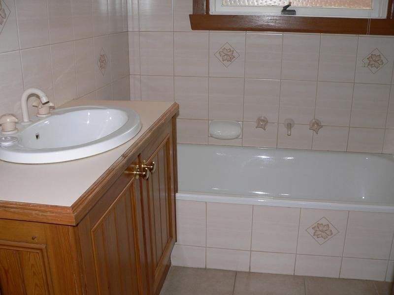 47 Charlotte Street, Newport VIC 3015