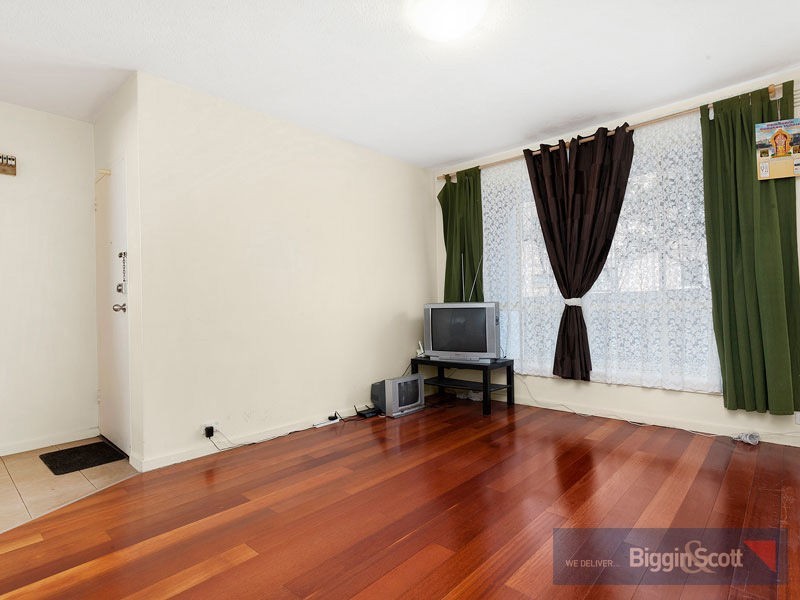 4/104 Cross Street, West Footscray VIC 3012