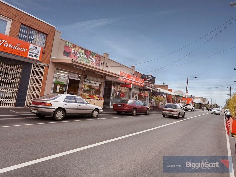 4/104 Cross Street, West Footscray VIC 3012