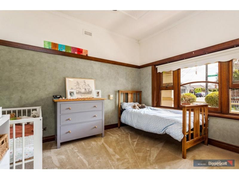 33 Newcastle Street, Yarraville VIC 3013