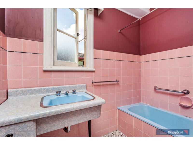 33 Newcastle Street, Yarraville VIC 3013